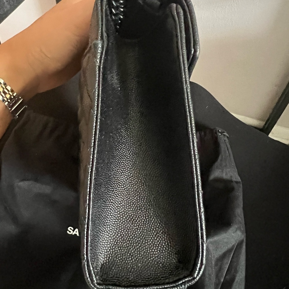 🌟 Authentic YSL bag - Picture 5 of 8